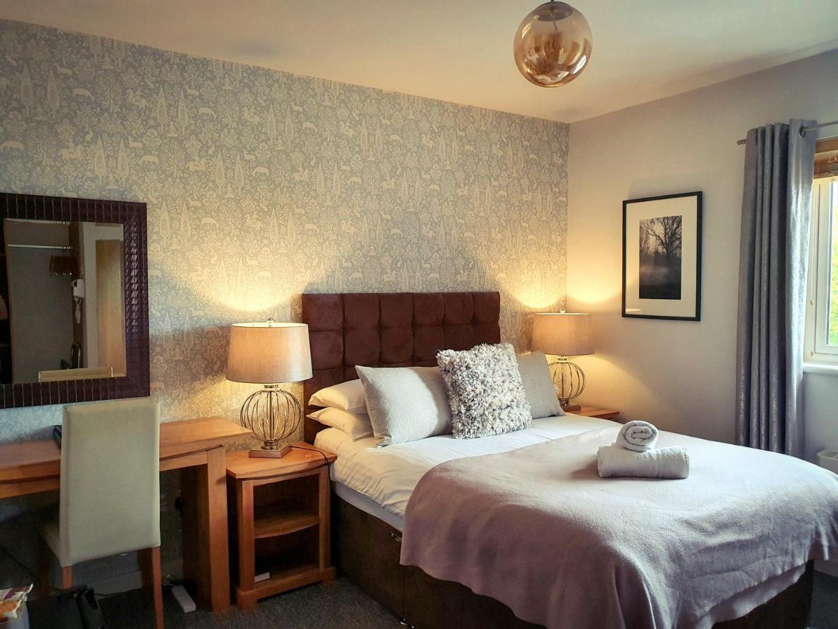 Inn The Churchill Court Woodstock